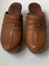 Ugg Leather Clogs Size 7. Excellent Condition