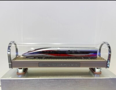 1:160 Model 400BF-Z of the high-speed rail intelligent EMU Gone in a flash