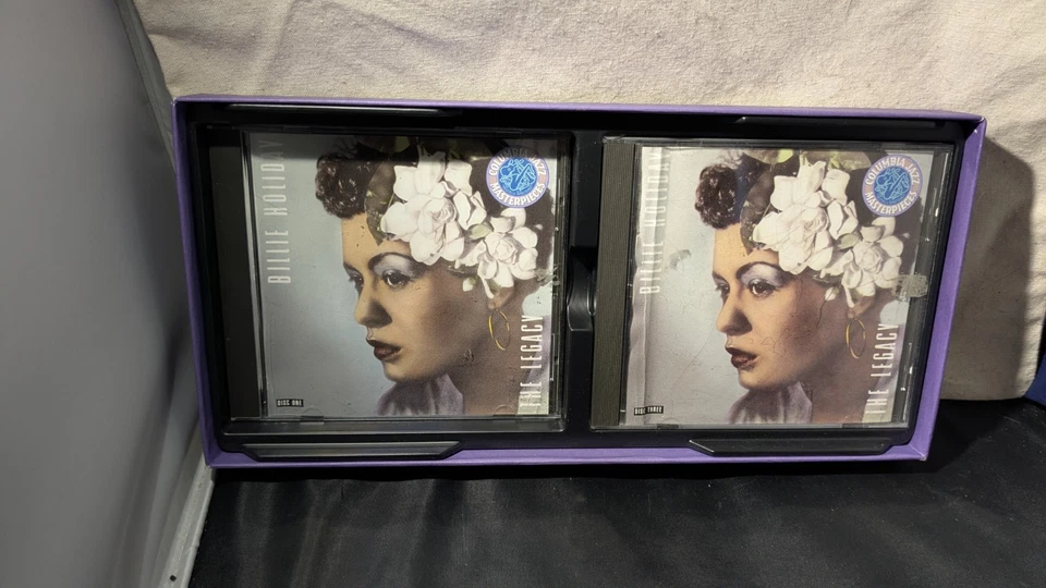 Billie Holiday The Legacy 1933–1958 – Rare 3 Cassette Box Set 1991 Jazz Music - Imagem 3 de 4