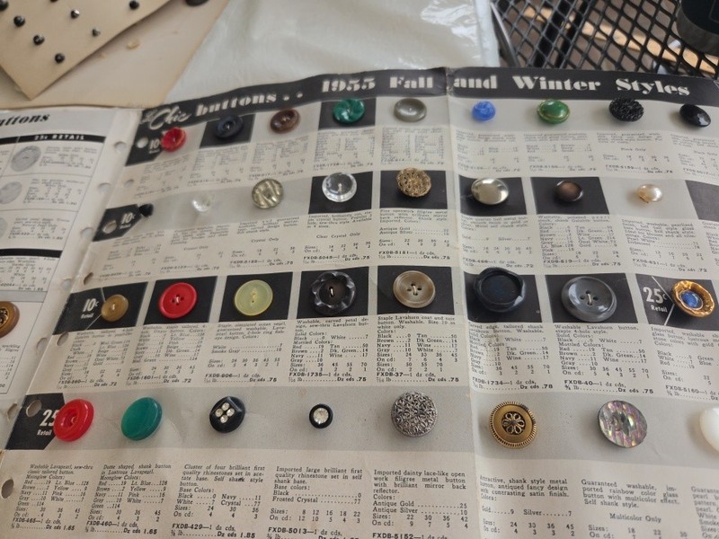 Le Chic Vintage Buttons Salesman Sample 1955 Fall Winter B. Blumenthal Co NY