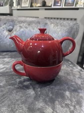Le Creuset Cerise Stoneware Tea For One -Tea Pot & Cup