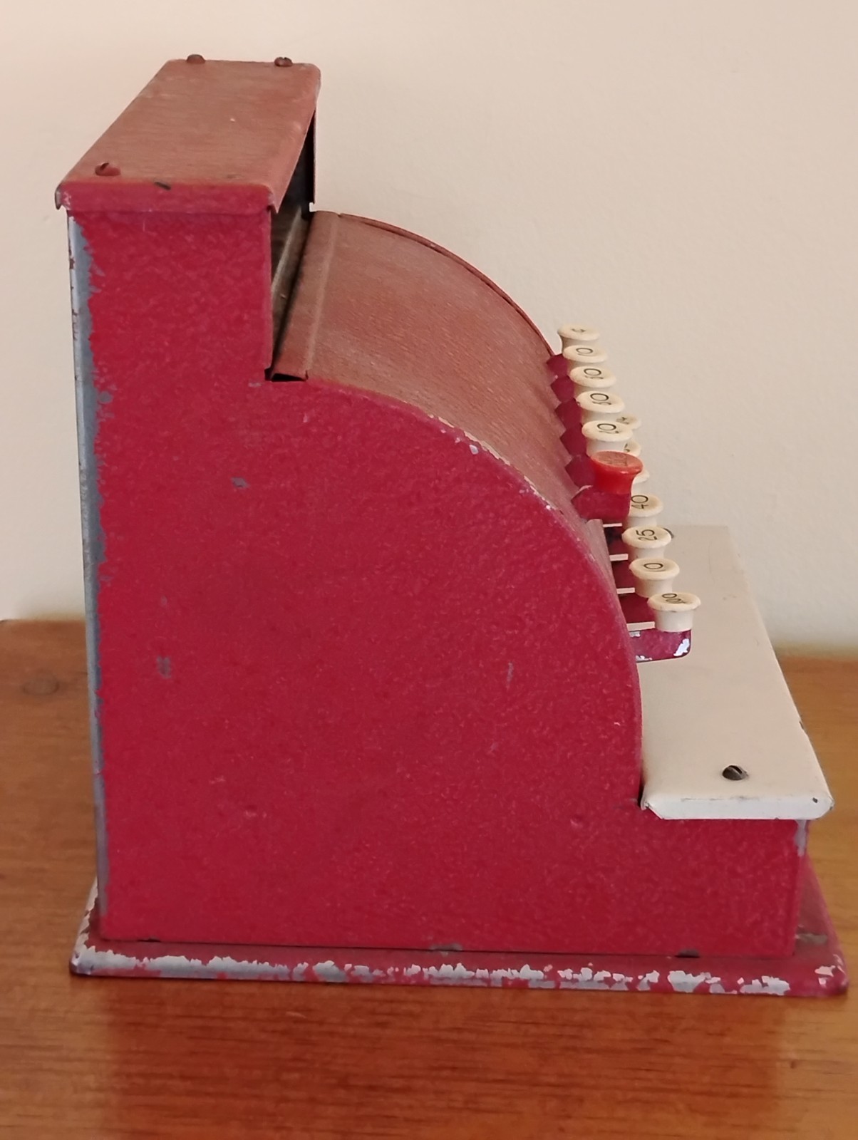 как выглядит Vintage TOM THUMB Red Metal Cash Register Western Stamping Co. 1950s works фото