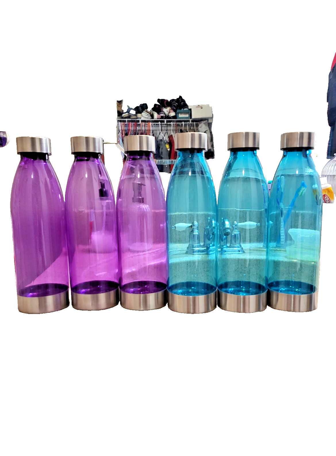 22oz Blue Plastic Water Bottle w/ Stainless Steel Lid & Base