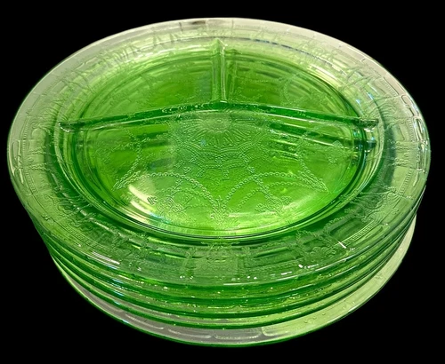 ANCHOR HOCKING BALLERINA CAMEO GREEN URANIUM GLASS 10.5” GRILL PLATES SET OF 5