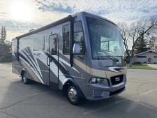 2021 Newmar Bay Star Sport 2813 – Class A Gas Motorhome (29 ft)