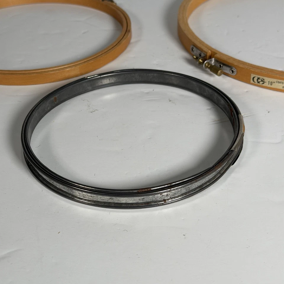 Lot of 3 Coats & Clark Wooden Embroidery Hoops Adjustable Brass Screws #5788 - Image 2 of 4