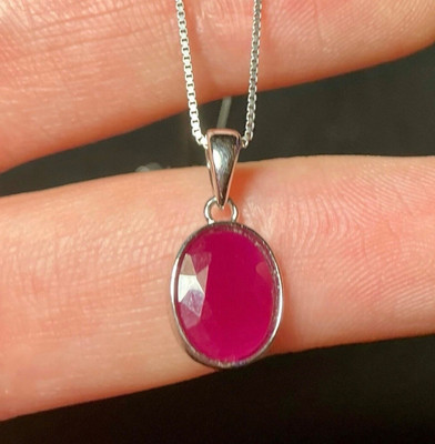 Natur Rubin Anhänger Halskette 925 gestempelt Silber Kette Rubin Edelstein Collier