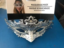 KBW MASQUERADE MASK