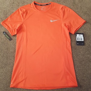 nike dri fit t shirt mens uk