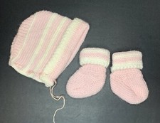 Vintage 1960s Hand Knit Bonnet  Booties Set Infant Girl Pink  White