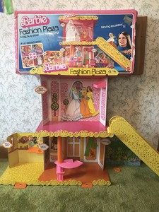 barbie fashion plaza