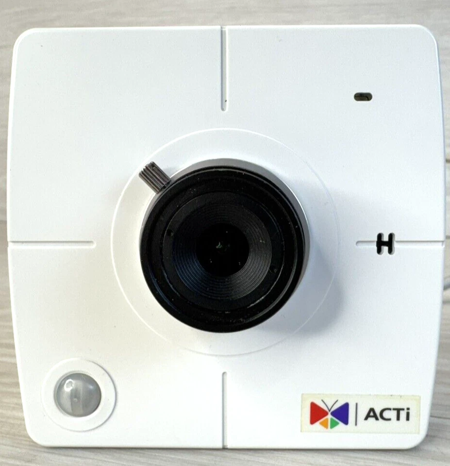 ACTi ACM-4201 IP PoE Cube Camera with PIR 3.5" Not Tested - Image 2 of 4