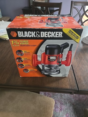 Black & Decker 1/4in RP200 1-3/4-Horsepower Plunge Router Brand New | eBay