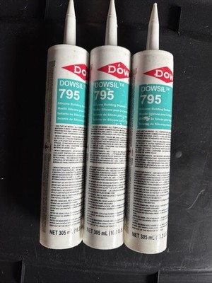 Dowsil Dow 795 Cartridge Building Sealant White In Color * 3 Tubes * 14 Feb 2023
