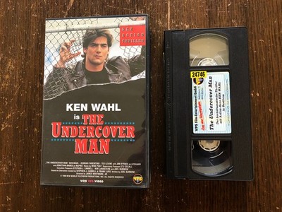 THE UNDERCOVER MAN (Wiseguy) 1996 VPS Video VHS only Ken Wahl selten