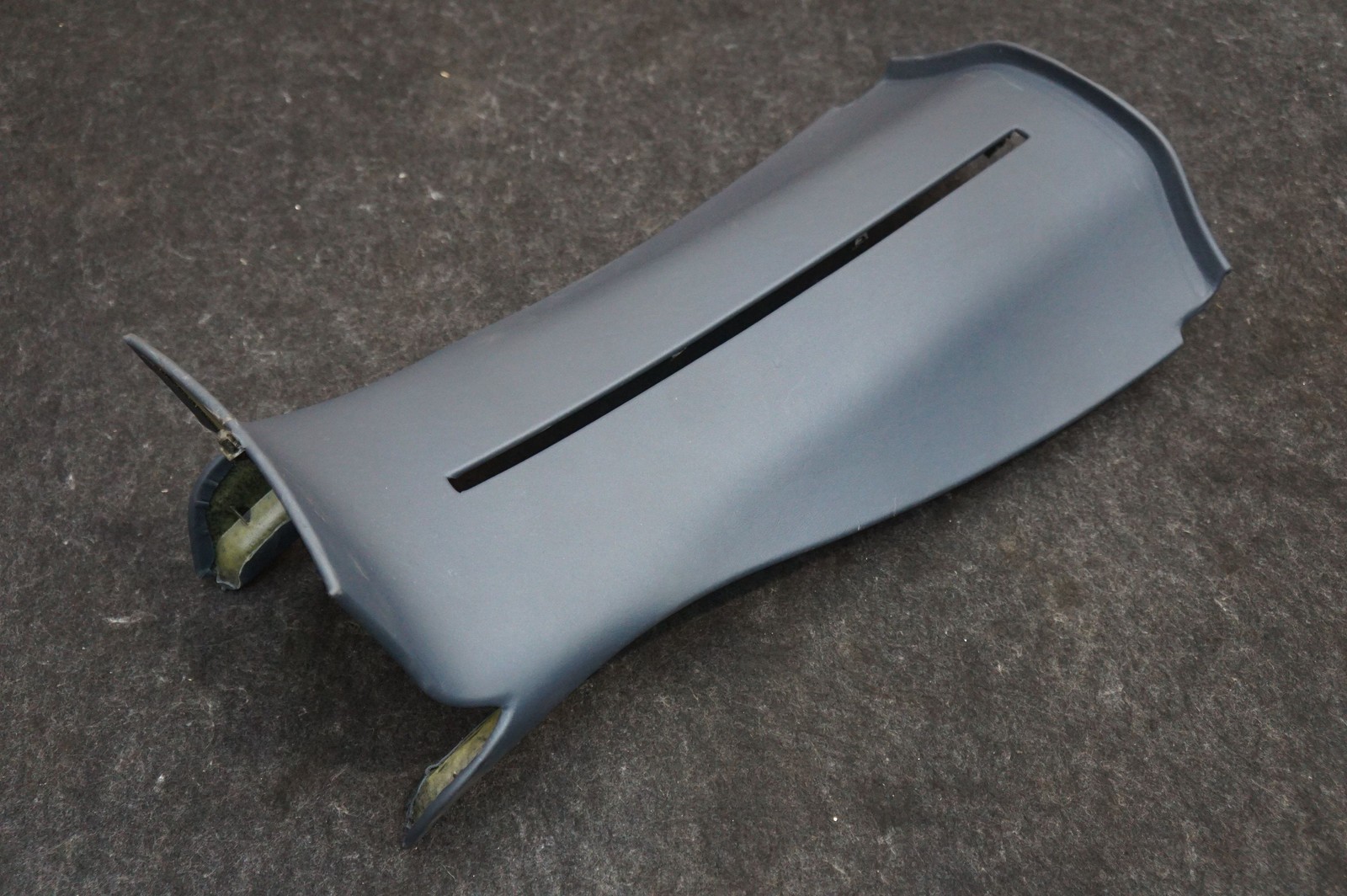 Set Center Console Blue Trim OEM MY83-045k69-A Aston Martin Dbx 707 20-24 *Note*