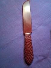 BAKELITE or CELLULOID RIDGE EDGE KNIFE - RED - PINEAPPLE DESIGN  HANDLE - 9