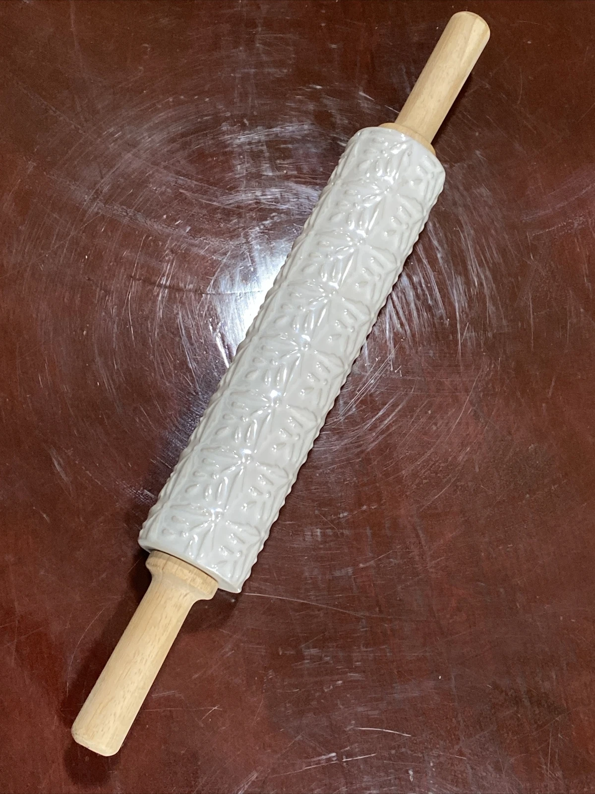 Ceramic Textured Floral Pattern Embossed Shiny Baking Rolling Pin Wooden Handles