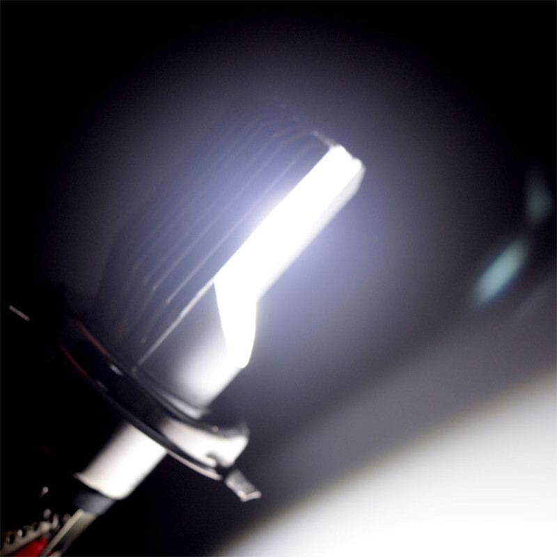 Ampoules LED HS1 PX43T 35W Pour Phare Scooter/moto - 6000K Blanc Clair - 2 Pièces