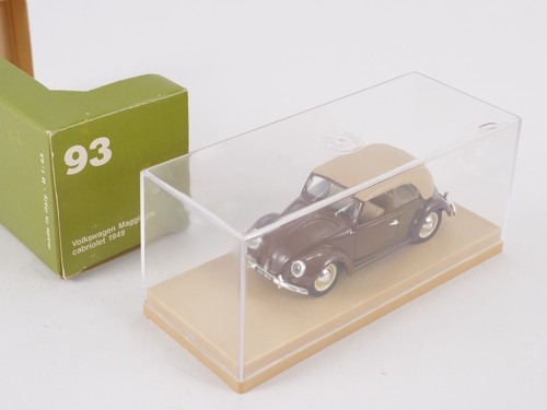 Rio 93 Volkswagen Beetle Cabriolet 1949 1/43 Bordeaux - Picture 2 of 13