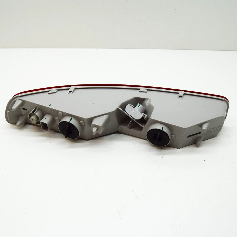MINI CLUBMAN F54 Rear Left Bumper Light 7352159 63217352159 NEW GENUINE - Image 2 of 4