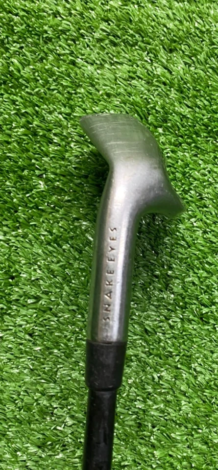 Snake Eyes Viper Sand Wedge Canhoto / Grafite Sênior / NOVO GRIP / xx6791 - Imagem 4 de 4