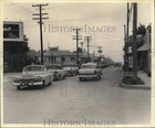 1960 Press Photo Cars on Nogalitos wait to turn onto expressway via Powell, TX