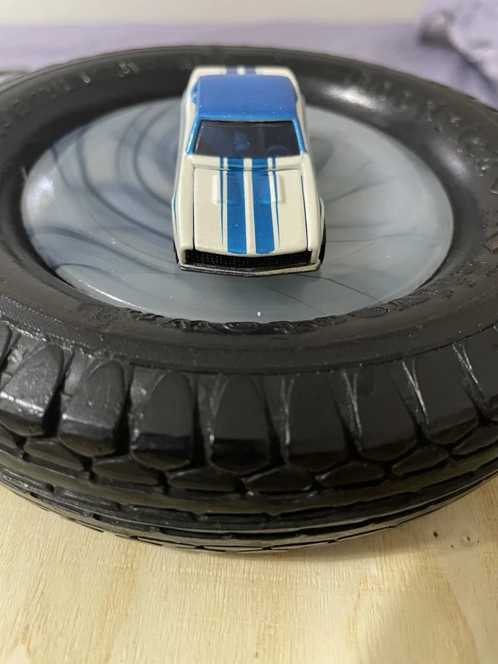 HOT WHEELS REDLINE БЕЛЫЙ/СИНИЙ 67 CAMARO как новый!! - Изображение 3 из 4