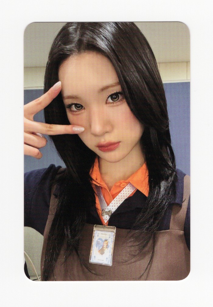 Hearts2Hearts - 1st Mini FOCUS [KTOWN4U] RUDE LUCKY DRAW EXCLUSIVE