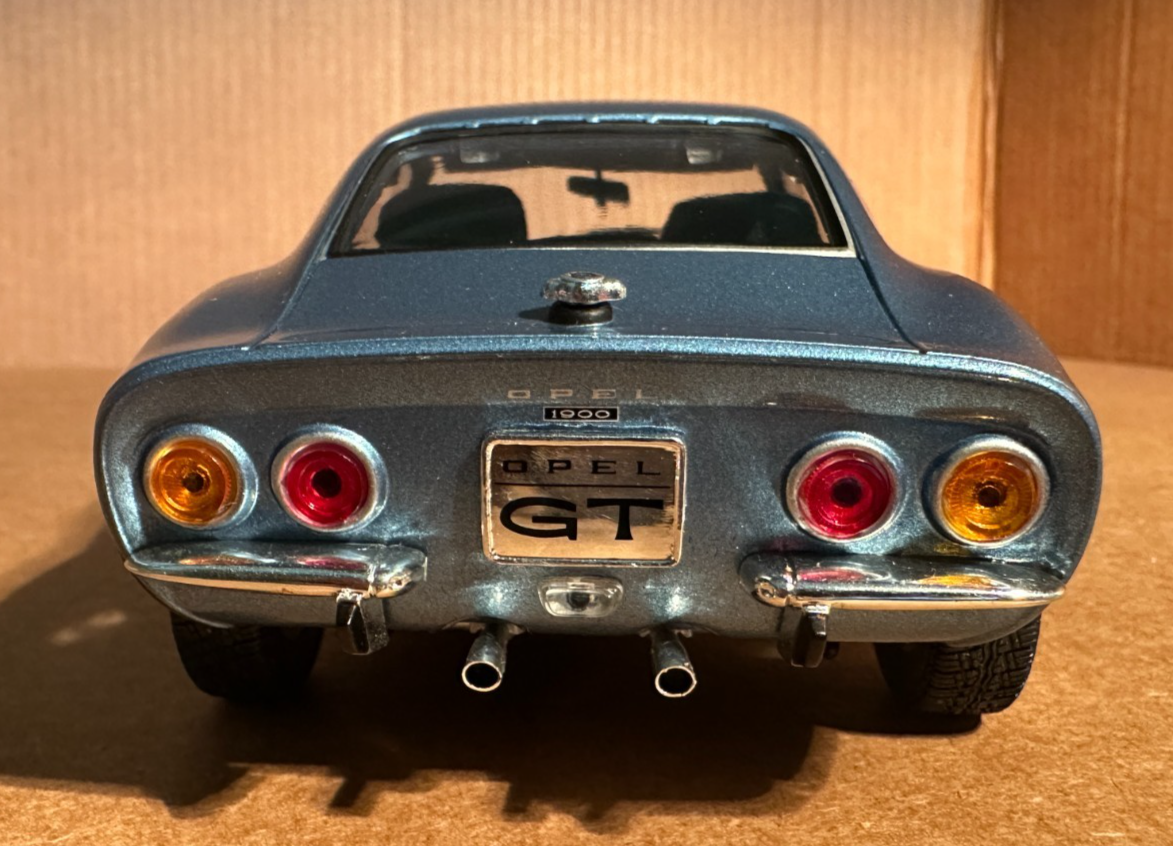 Minichamps 1/18 Scale 1968 Opel GT. Coupe, Metallic Blue | eBay