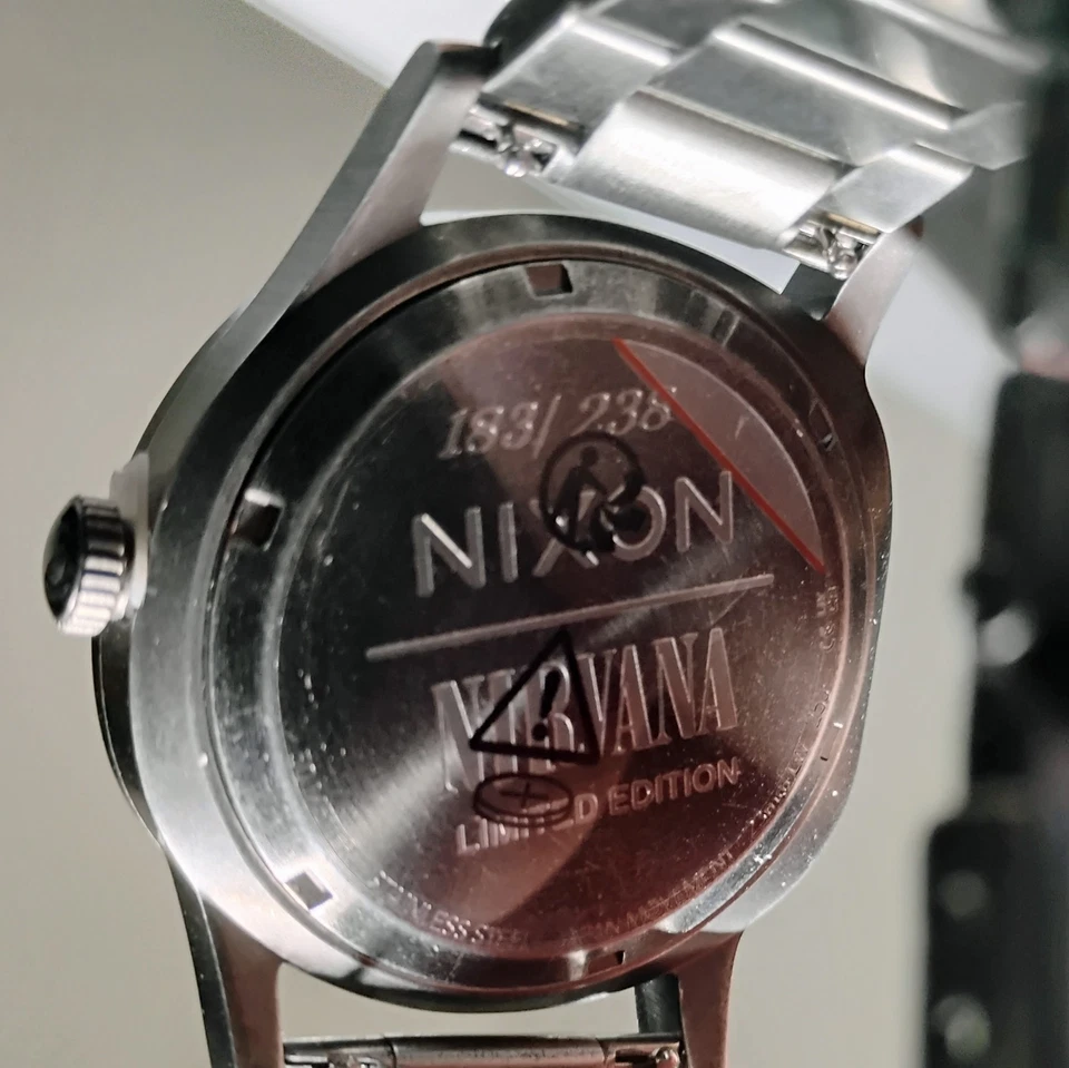 Nirvana Nixon Sentry Wobble Watch Antique Silver. Limited  183/238 NIB!!! - Image 4 of 4