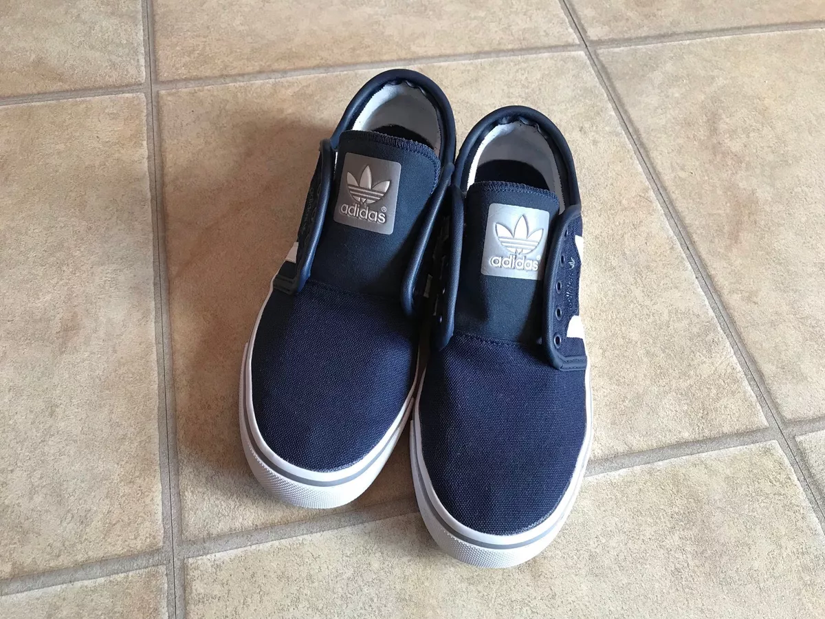 Adidas pump trainers outlet