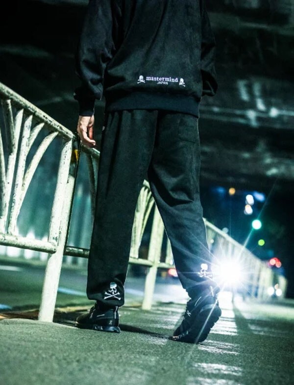 New Era x mastermind JAPAN Sweat Pants Poly Suede Black 2024 New Era x mastermind JAPAN Sweat Pants Poly Suede Black 2024