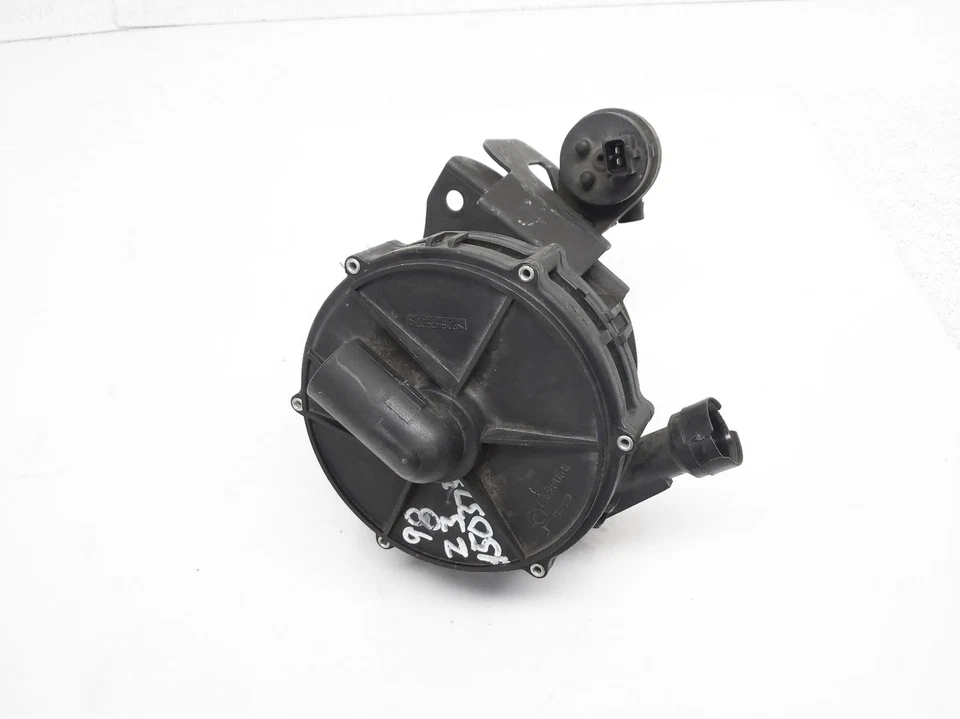 Насос впрыска вторичного воздуха 1996-1998 Bmw Z3 1,9 л 11-72-1-433-818 - Изображение 2 из 4