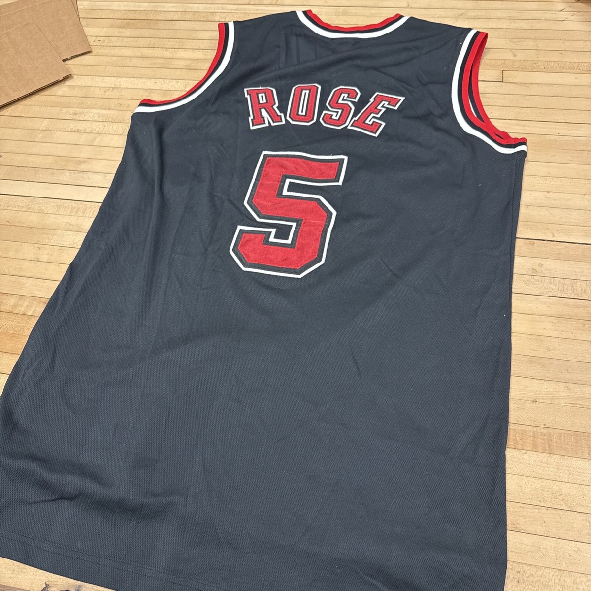 Nike シカゴ・ブルズ ジャージ XXL #5 ROSE Nike シカゴ・ブルズ ジャージ XXL #5 ROSE