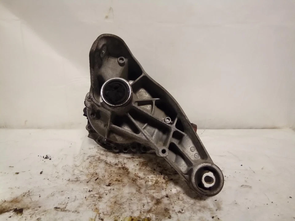 Used Differential Carrier Assembly fits: 2013 Land rover Range rover sport Rear Foto 2 de 4