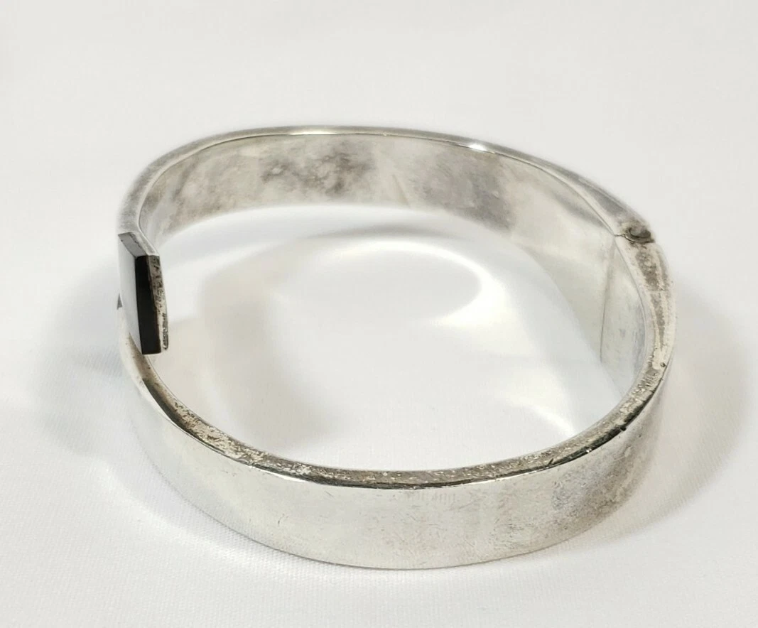 Vintage Sterling Silver & Black Onyx Mid Century Mexico Clamper Bracelet