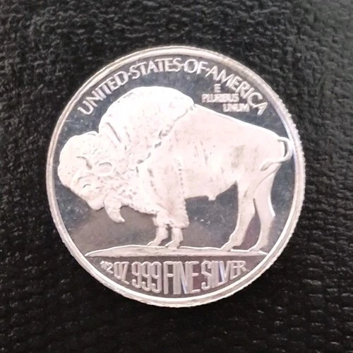 1/2 oz .999 Fine Silver Buffalo Design Round, 1/2 oz Total Silver, Buffalo Theme