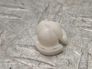 BMW 1 F20 Scheinwerferverkleidung vorne links 1.60 Petrol 2012 30106579