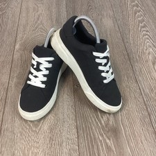 Mad Love Shoes Women?s Black with white laces Size 9 Tennis