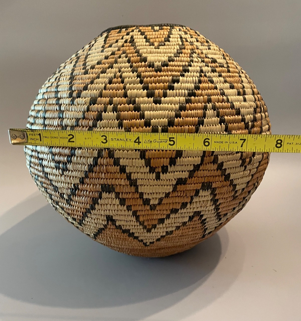 Zulu Traditional Basket Handwoven, South African. Great Condition. No lid
