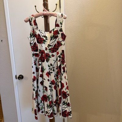 Hearts & Roses Red White Floral Fit & Flare Dress Sleeveless Square Neck US 6