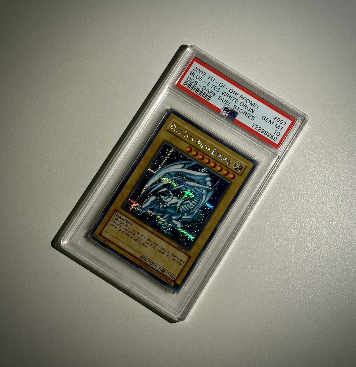 ヒゲ　遊戯王　ブルーアイズ　DRAK DUEL STORIES Yu-Gi-Oh! TCG Blue-Eyes White Dragon Yu-Gi-Oh! Dark Duel Stories