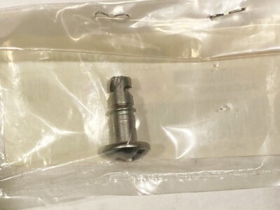 New Yamaha side cover fastener Head 3XV-28386-00 YZF-R1 FJR1300 | eBay