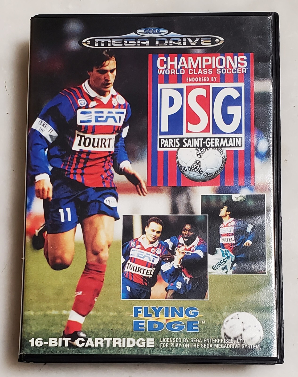 PSG Champions World Class Soccer Sega Megadrive EA Sports PAL FR sans notice