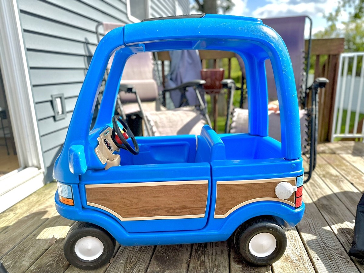 Little Tikes Blue Ride On Cozy Coupe Woody Family Mini Van Car WITH YELLOW  PHONE