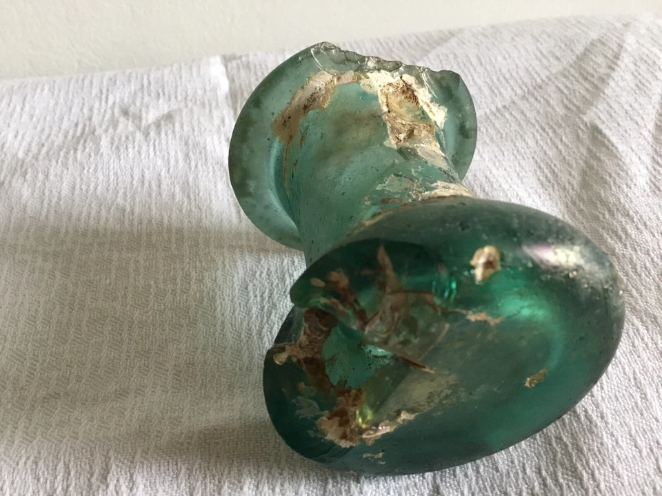 Petite Vase romain en verre H 6,5 cm - Photo 4/4