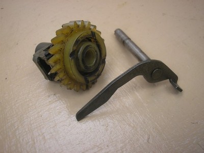 Jim Dandy Economy 10HP Tractor Briggs & Stratton 243431 Engine Governor Gear