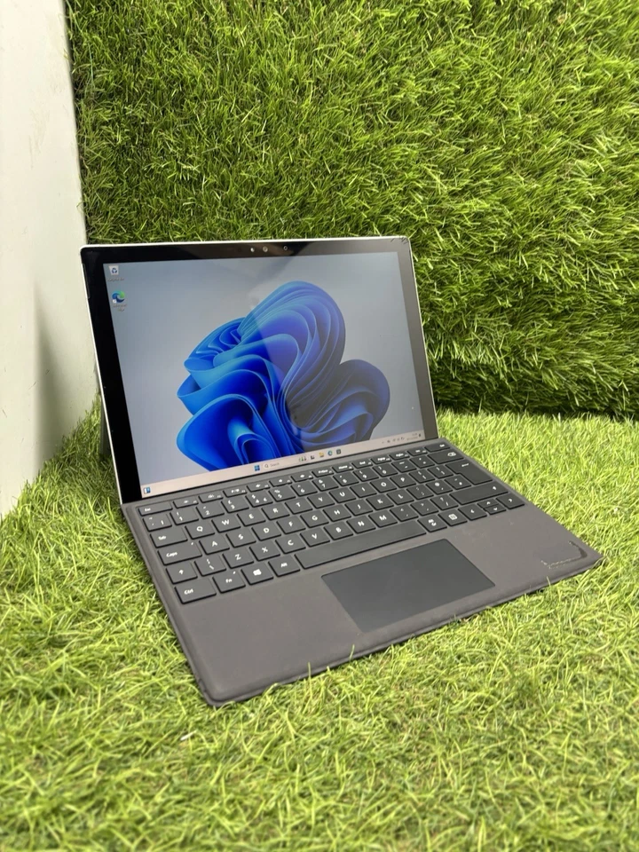 Microsoft Surface Pro 4 1724 120GB SSD + KEYBOARD M3 4GB WINDOWS 11 TABLET #L13 - Image 2 of 4