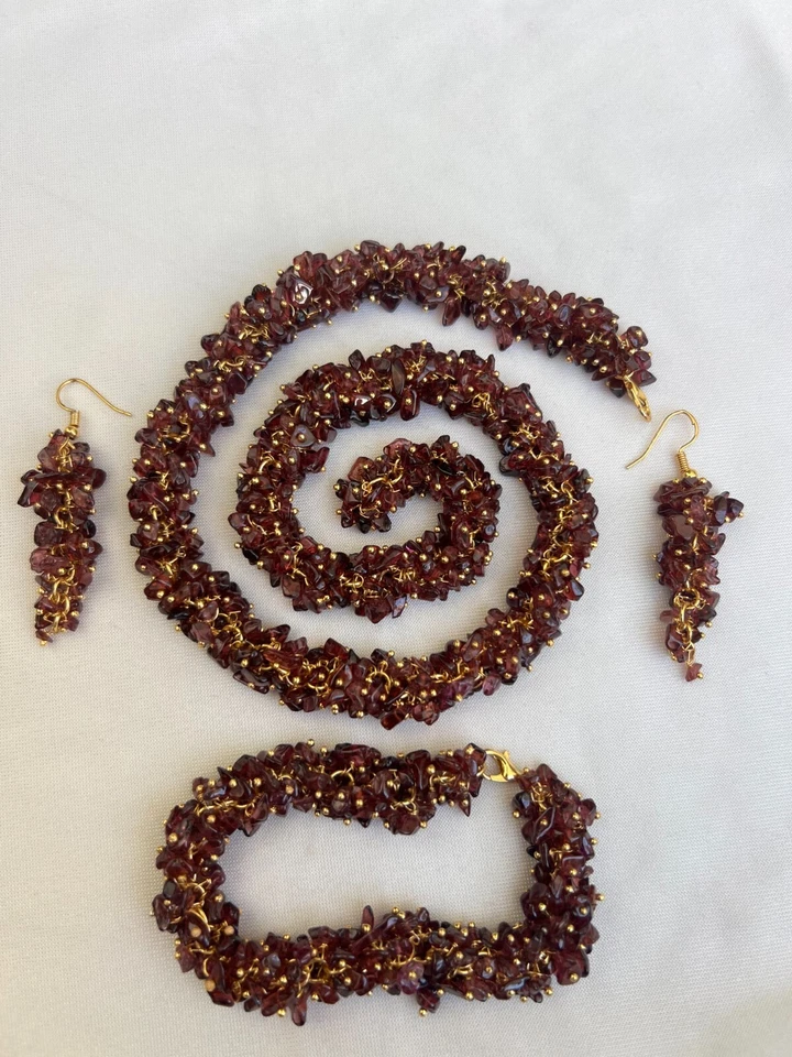 Conjunto de collar granate natural sin cortar 18" con pendientes y pulsera - Juego de joyas Foto 3 de 4